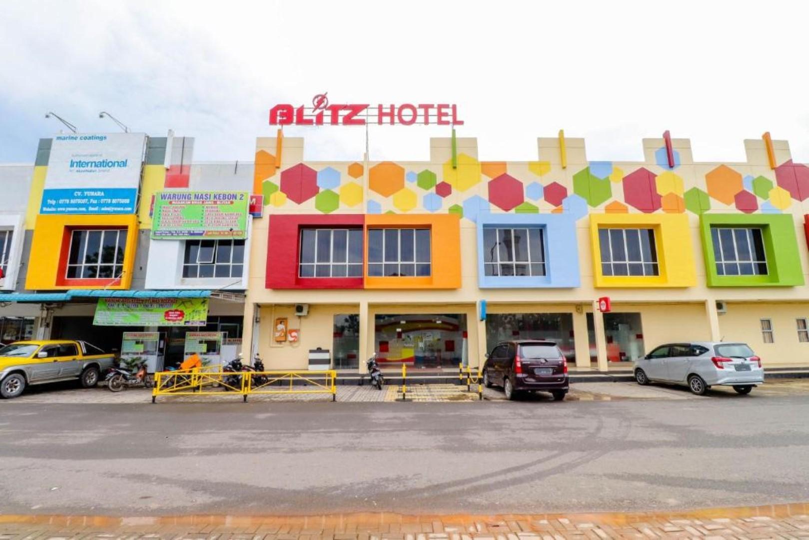מלון Batam Blitz מראה חיצוני תמונה
